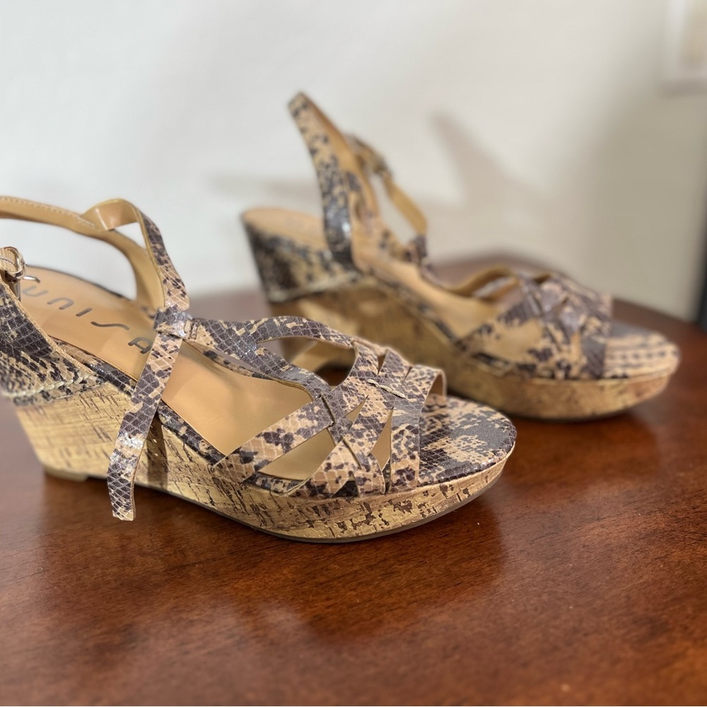 Unisa Snakeskin Pattern Wedge Sandals